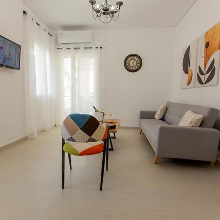 Costos Condos New 10A 1 Bedroom 나프팍토스 외부 사진